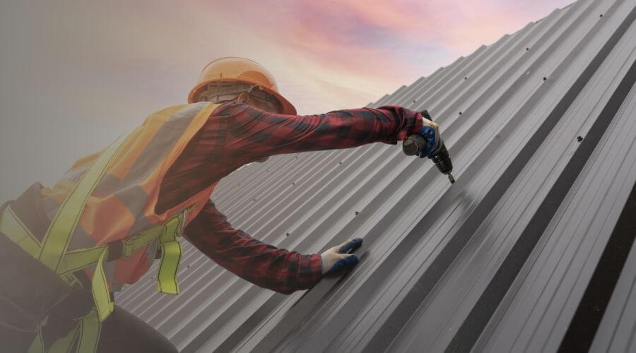 Professional gutter cleaning in Welch, OK